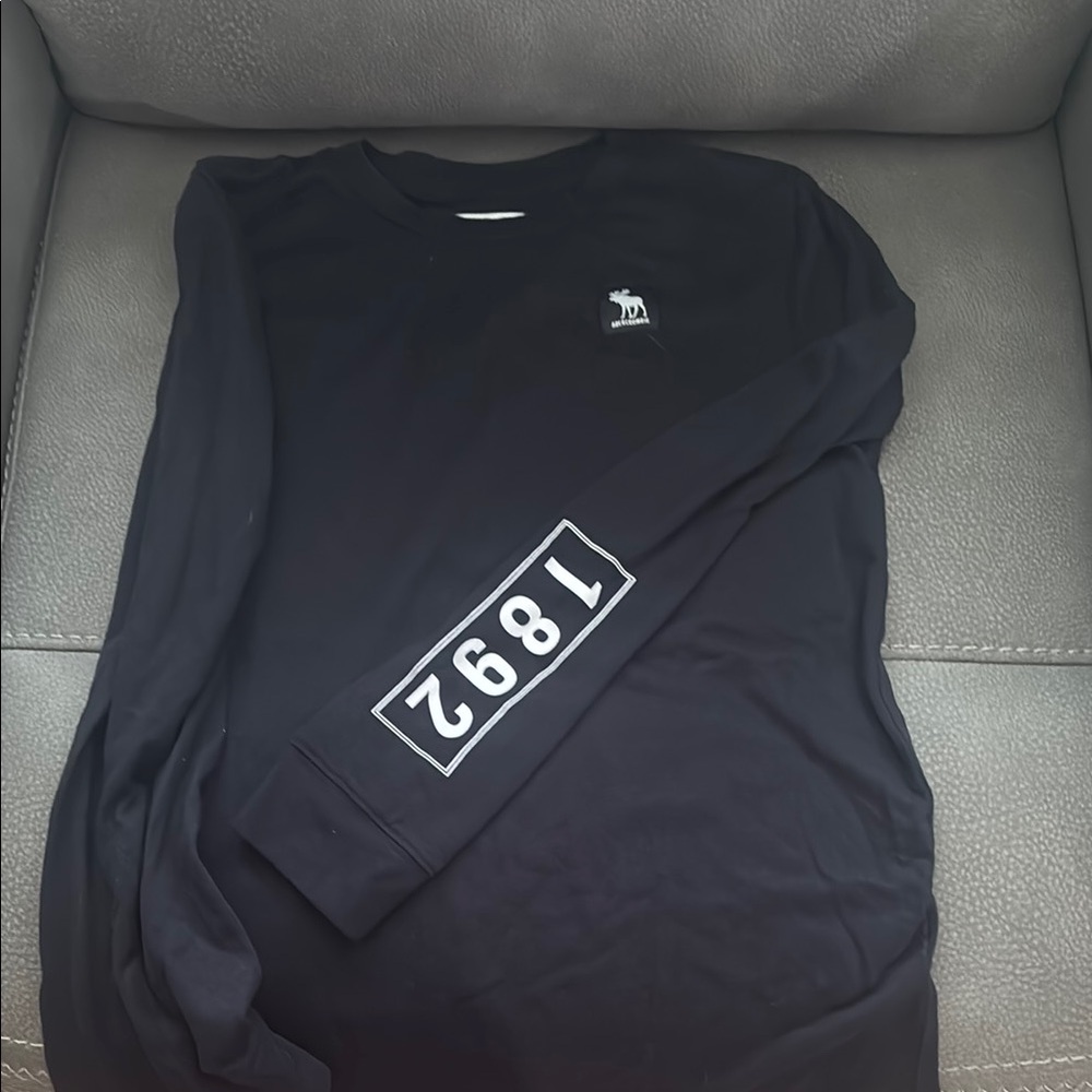Abercrombie Kids Black Long Sleeve Tee